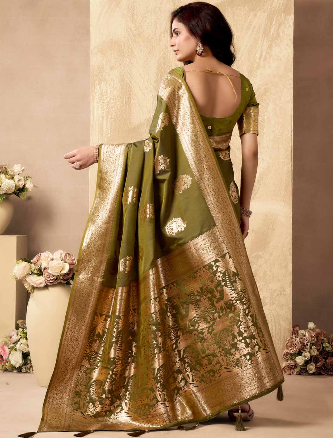 Olive Silk Rich Pallu With Zhallar Ethnic Designer Saree