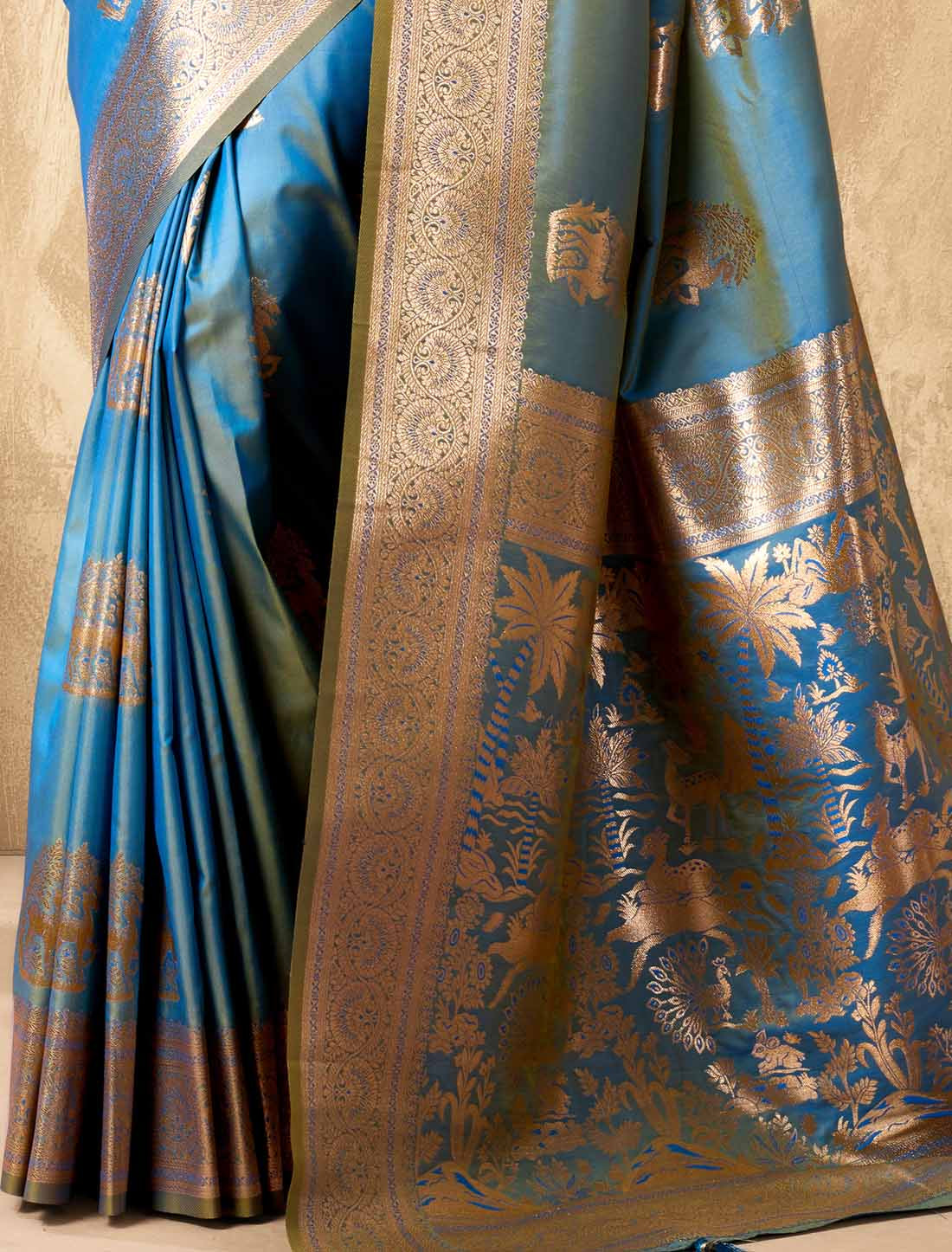 Blue Ethnic Silk Rich Pallu With Zhallar Ethnic Designer Saree