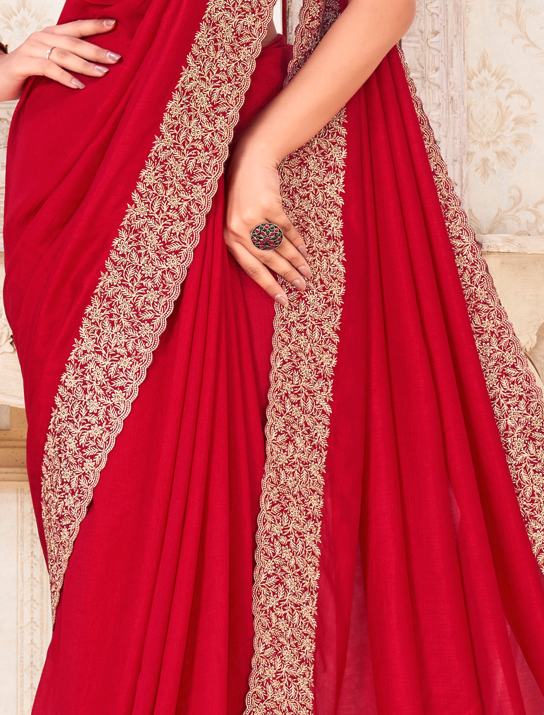 Red Elegant Traditionl Ethnic Vichitra Silk Saree For Women