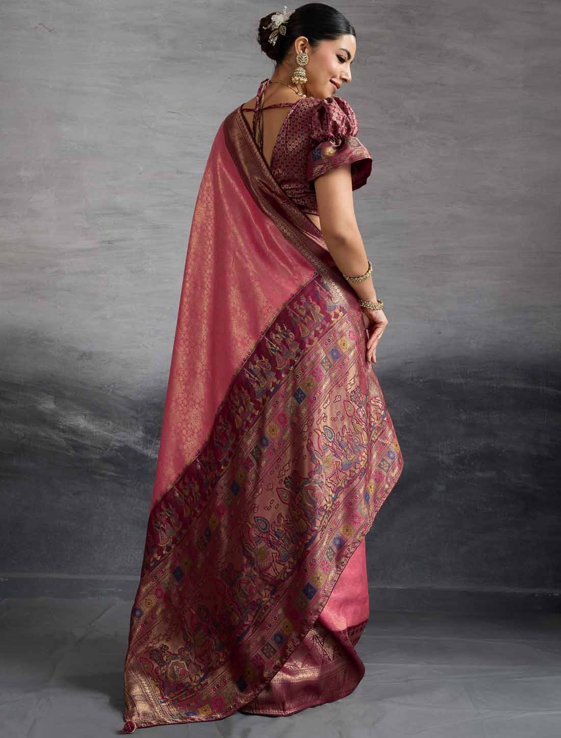 Designer Hand Dyed Soft Kanjivaram Silk Zari Woven Pattu Meenakari Saree