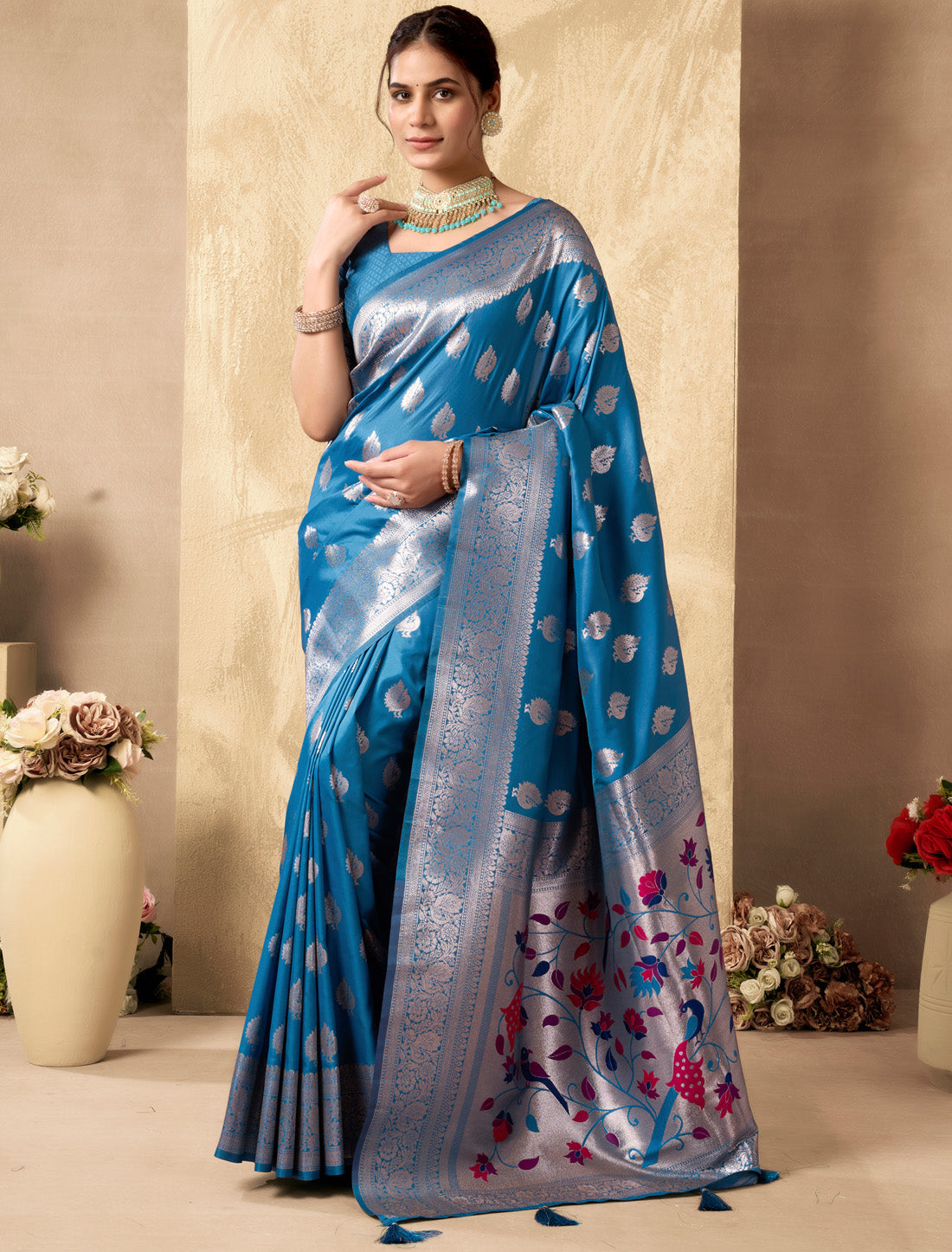 Designer Silk Rich Pallu With Zhallar Ethnic Un-Stitched Saree