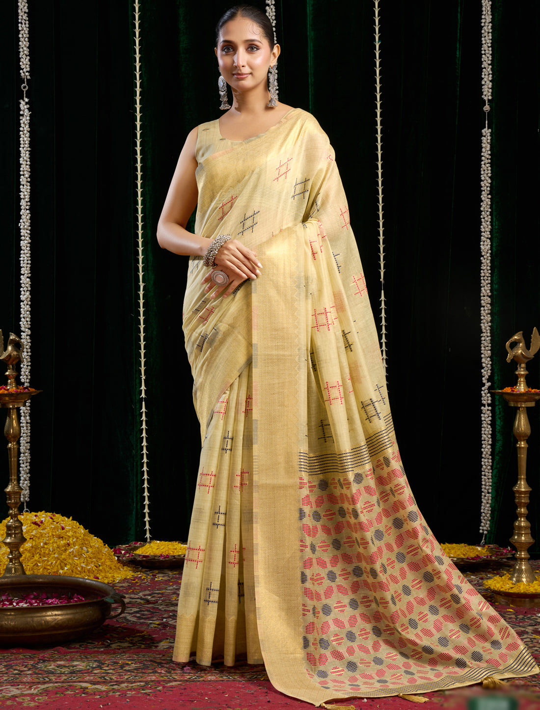 Cream Ethnic Soft Spun Cotton Jari Border With Zhallar Saree