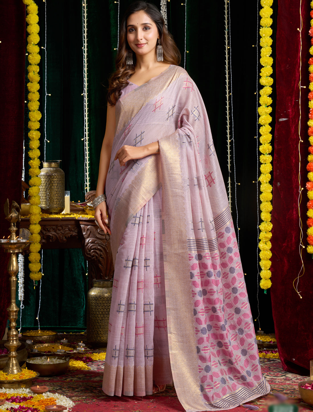 Light Pink Soft Spun Cotton Jari Border With Zhallar Ethnic Saree