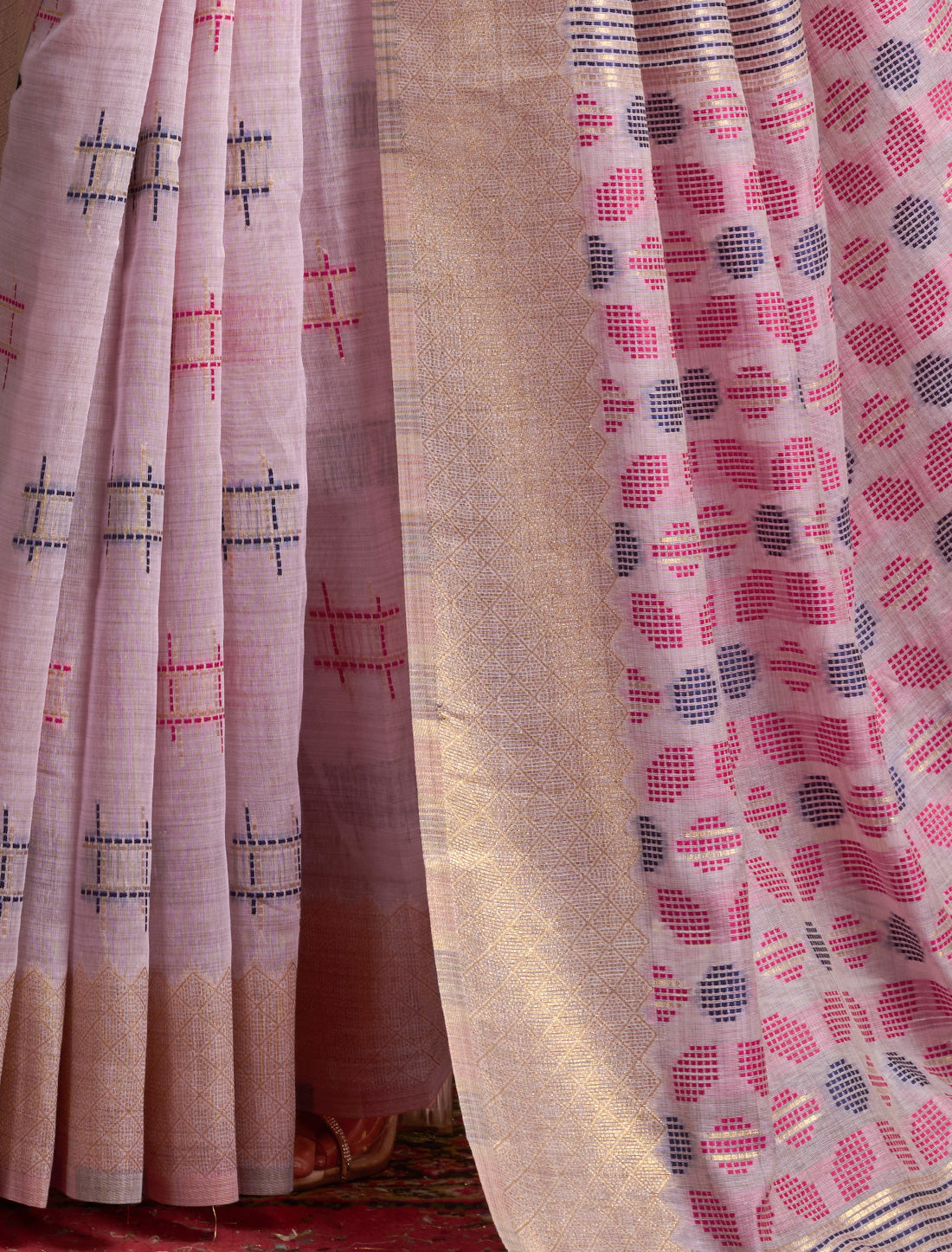 Light Pink Soft Spun Cotton Jari Border With Zhallar Ethnic Saree