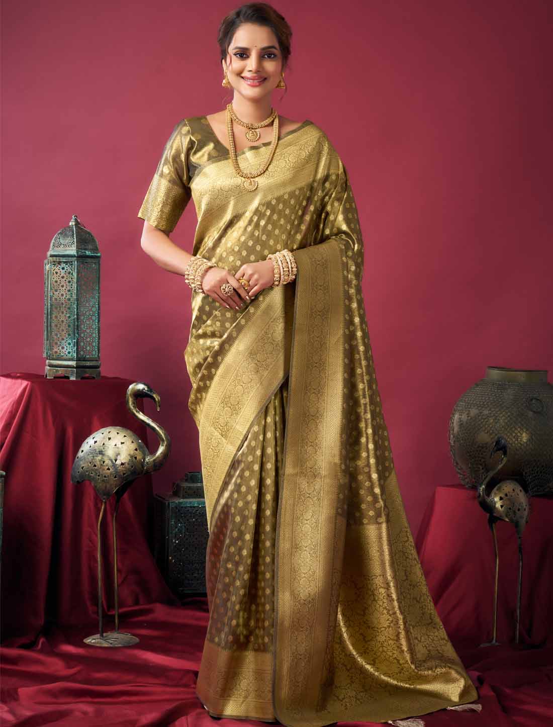 Tissue Silk Collection with Zhallar Ethnic High-Quality Soft Texture Saree