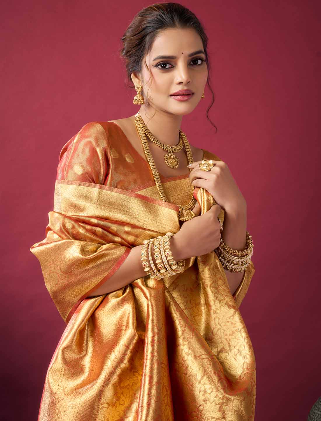 Tissue Silk Collection with Zhallar Ethnic High-Quality Soft ETexture Saree