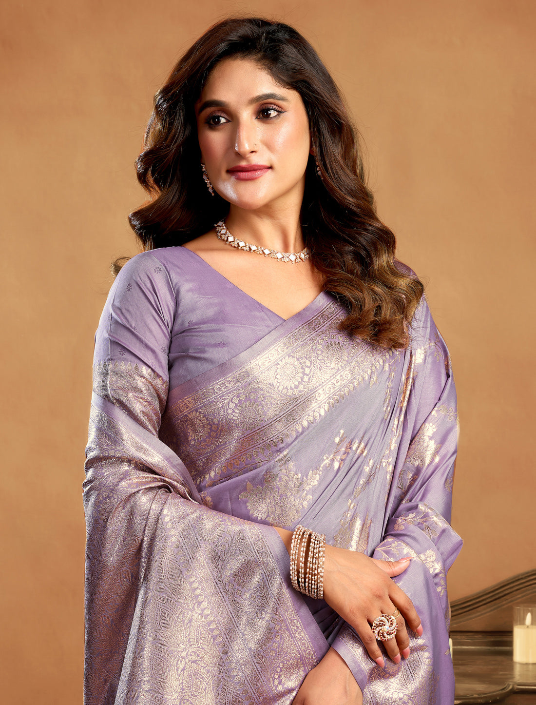 Lavender Ethnic Rich Pallu Silk Butti Saree With Zhallar