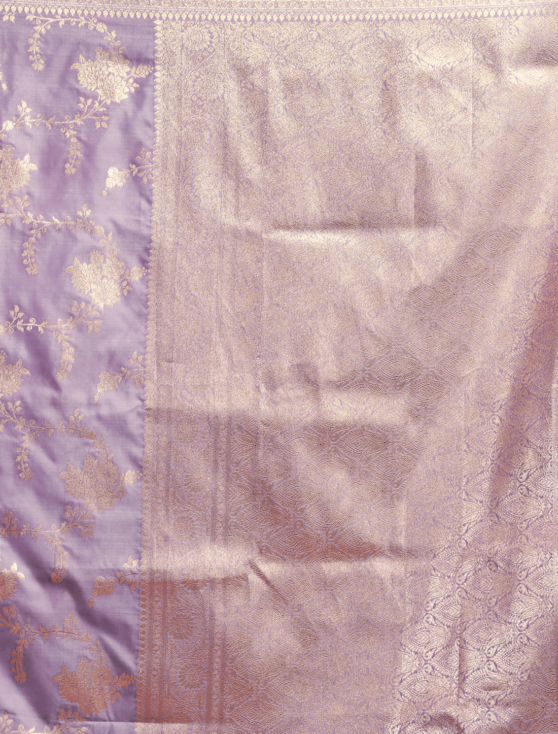 Lavender Ethnic Rich Pallu Silk Butti Saree With Zhallar