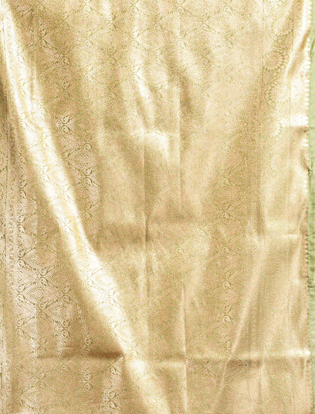 Green Ethnic Rich Pallu Silk Butti Saree With Zhallar