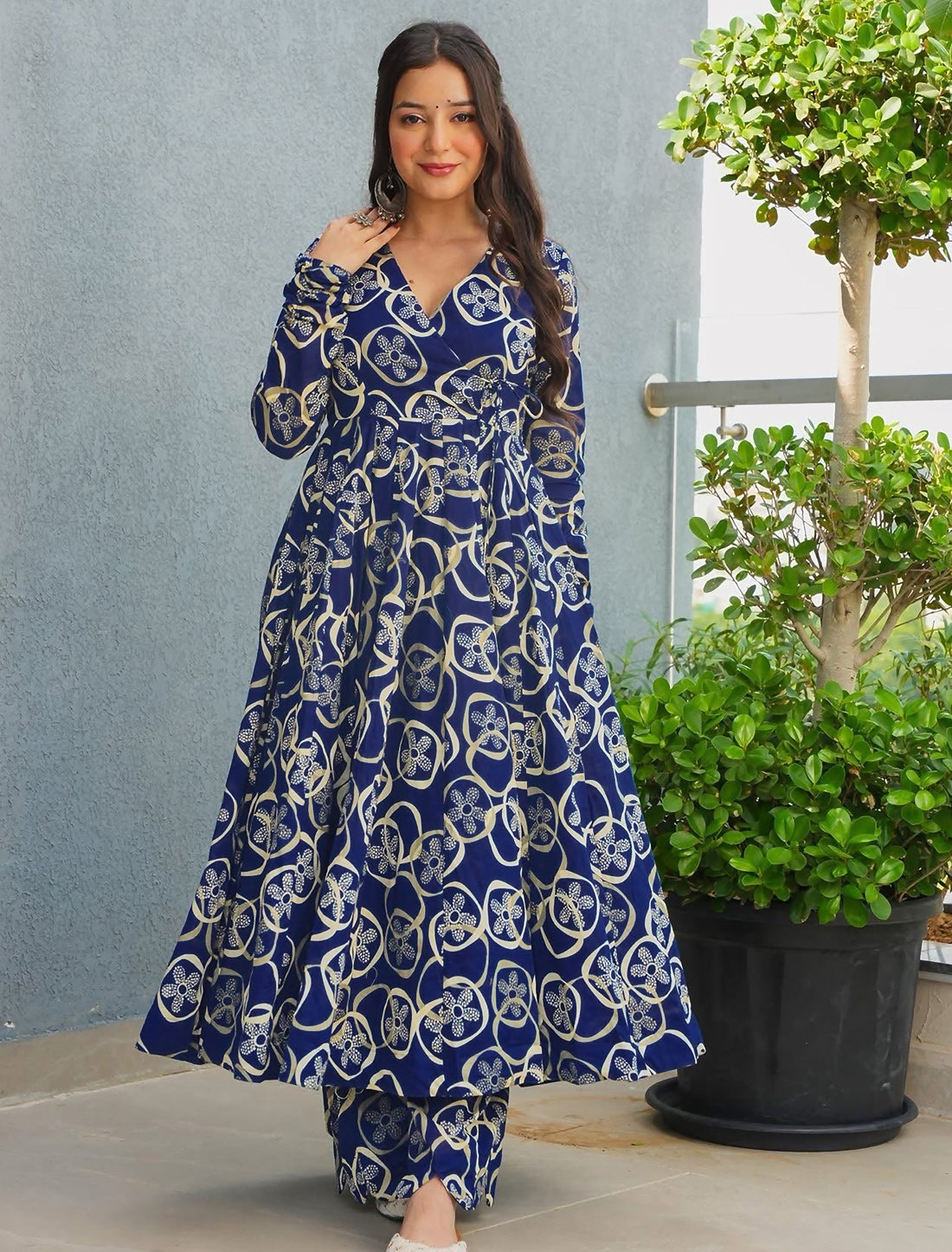 Blue Rayon Kurta Set With Heavy Digital Print Palazzo