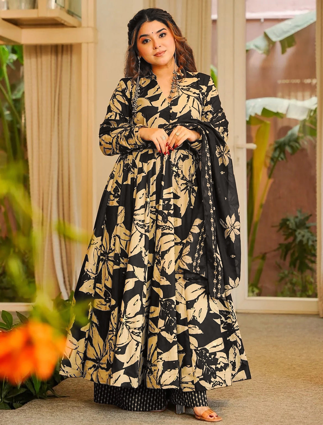 Black Muslin Heavy Digital Printed Kurta Set