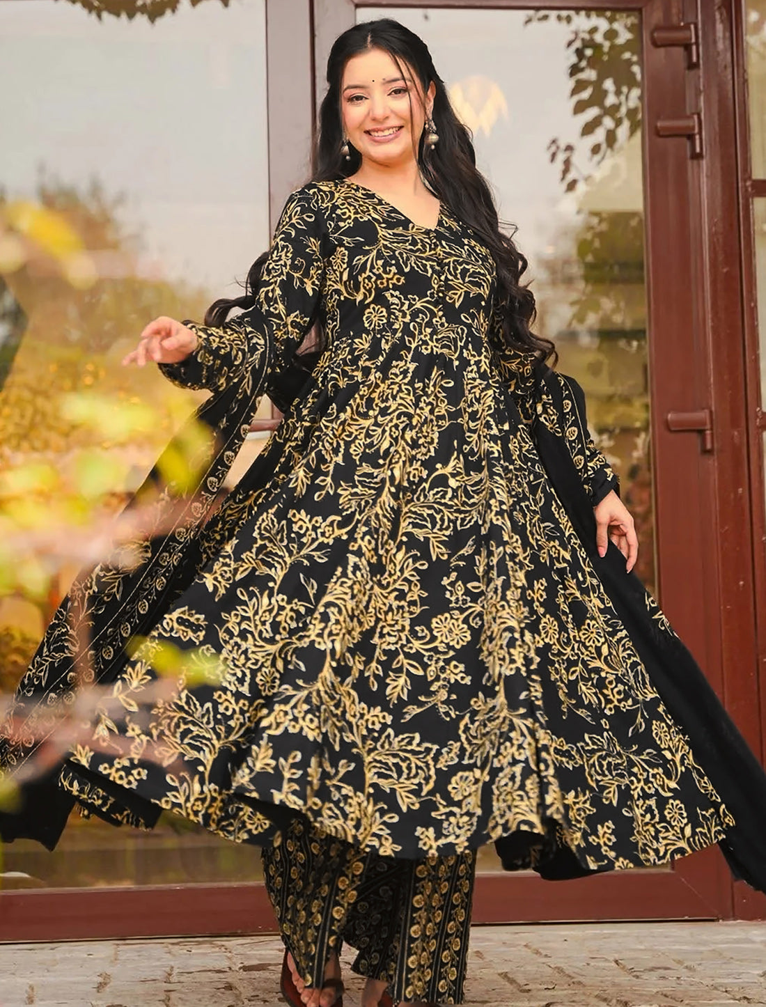 Black Muslin Women Heavy Digital Print Kurta Sets