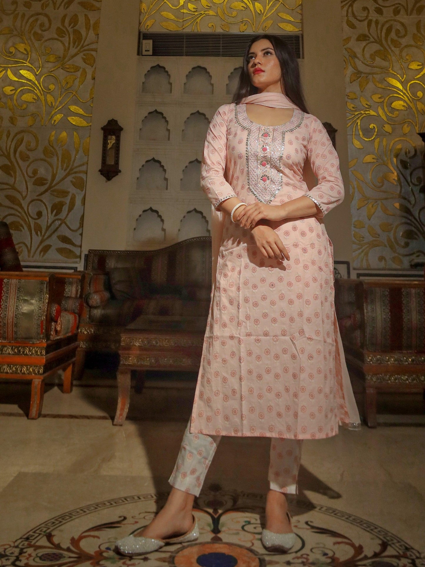 Divena Baby Pink Cotton Kurta Pant Set with Chiffon Dupatta - divenaworld.com