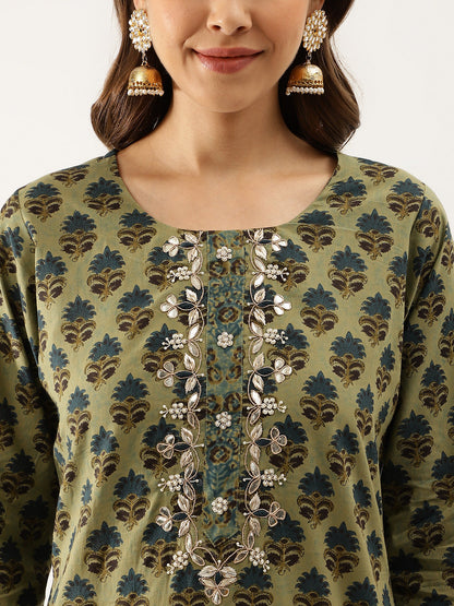 Green Floral Print Cotton Embroidered Kurta Set with Dupatta For Women