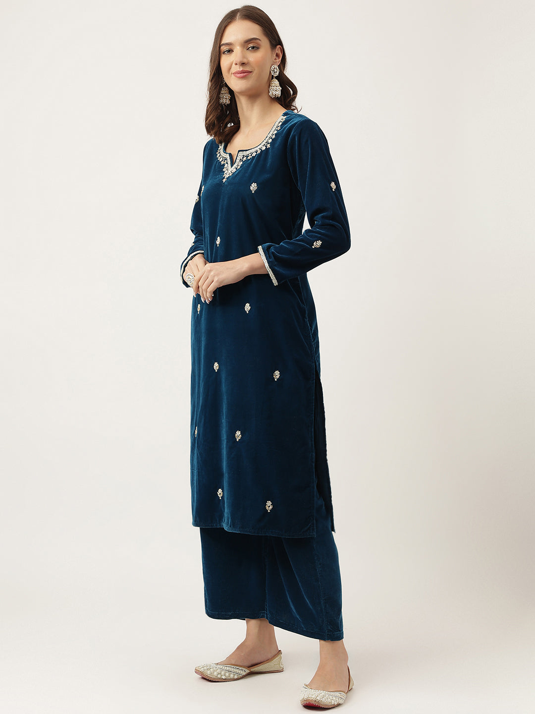 Rayol Blue Hand Embroidered Velvet Straight Kurta Set For Women, Trousers with Dupatta